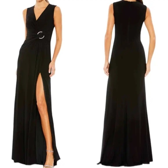 Mac Duggal NWT Draped Side Knot Jersey Gown Rhinestone Ring Black Size 16 plus - Picture 1 of 9